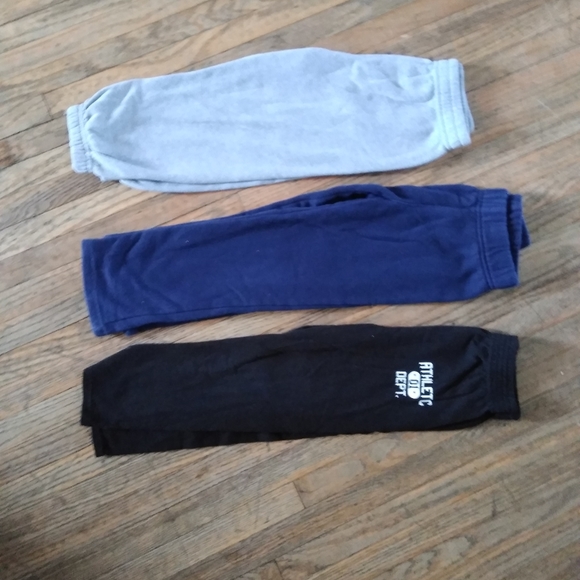 Sold - Picture 4 of 6